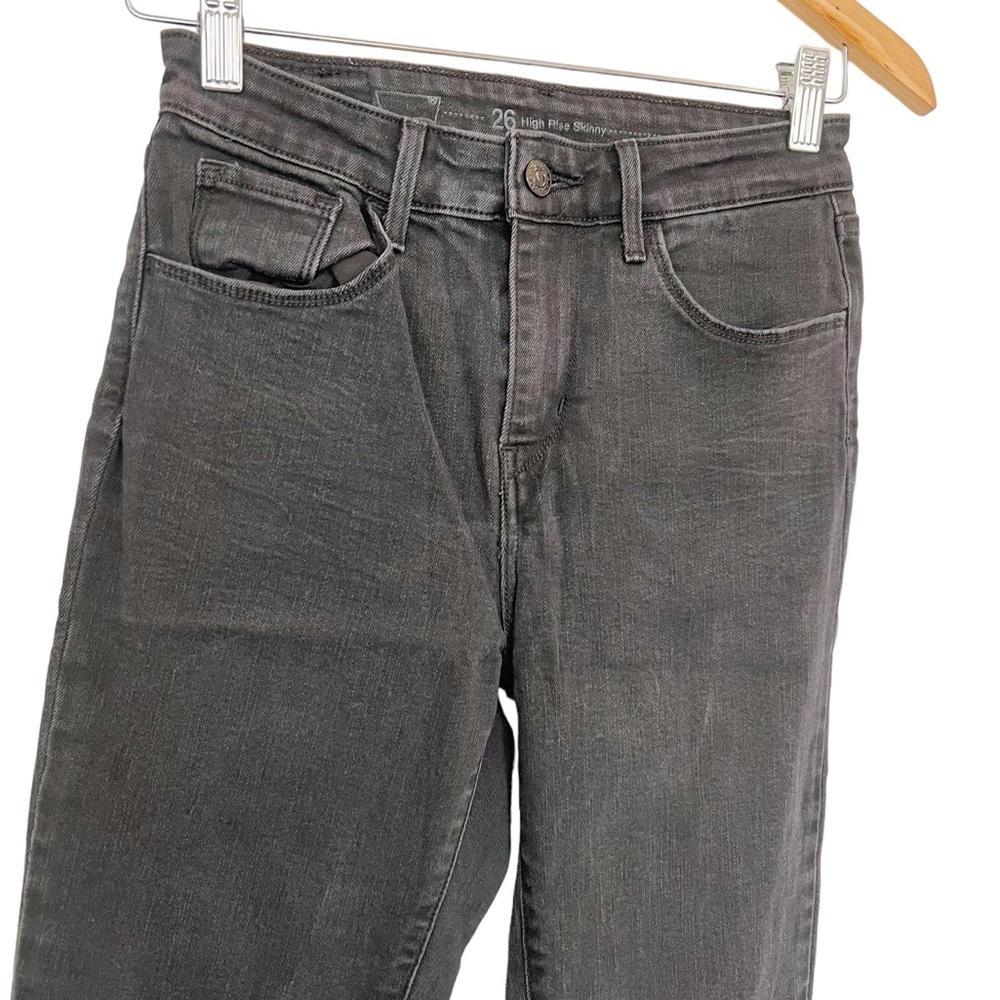 Levis High Rise Skinny Jeans